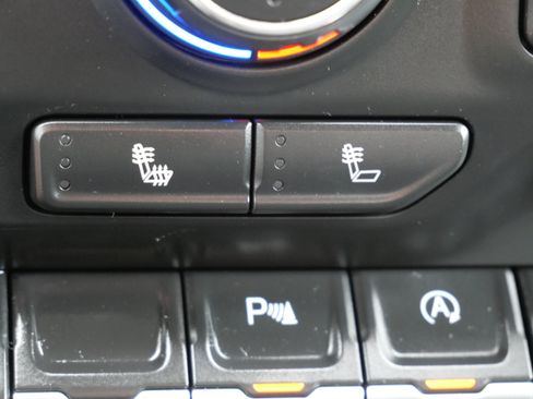 Used 2019 Chevrolet Silverado 1500 RST AWD/4WD image 22