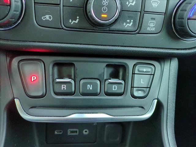Used 2018 GMC Terrain SLE w/ Driver Convenience Package AWD/4WD image 11