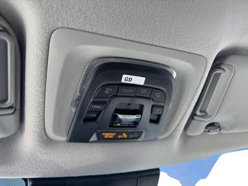 New 2026 Toyota Corolla Cross XLE image 18