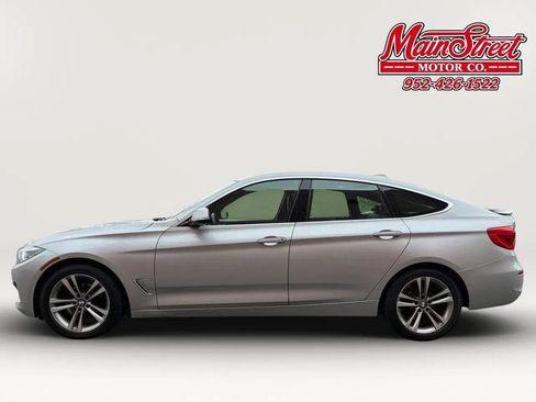 Used 2017 BMW 330i Gran Turismo xDrive AWD/4WD image 4