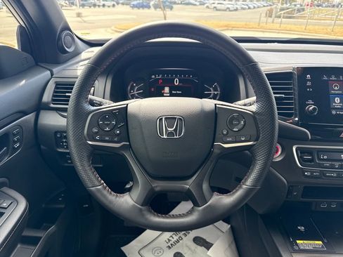 Certified 2024 Honda Passport TrailSport image 15