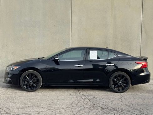 Used 2017 Nissan Maxima SR w/ Midnight Edition image 25
