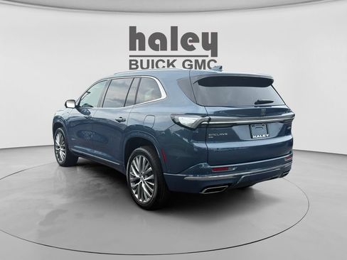 Used 2026 Buick Enclave Avenir w/ Super Cruise Package AWD/4WD image 3