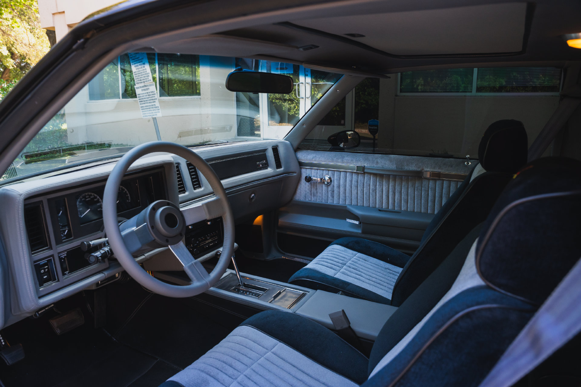 Used 1987 Buick Regal Coupe RWD image 3