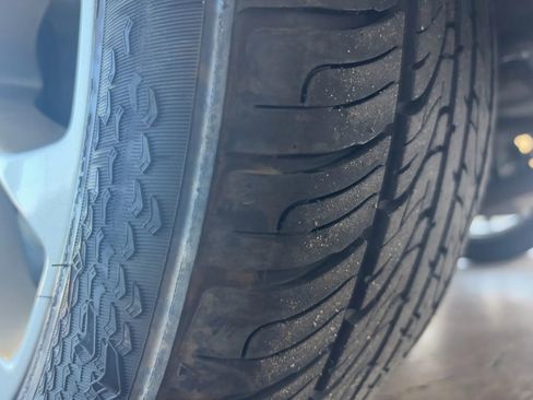 Used 2019 Ford Fusion SE image 25