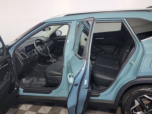 Certified 2024 Kia Seltos EX AWD/4WD image 16