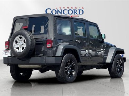Used 2017 Jeep Wrangler Unlimited Sport image 4