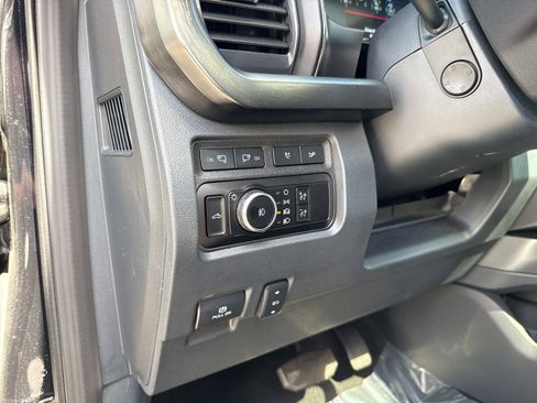 Used 2023 Ford F250 Lariat w/ Lariat Ultimate Package image 23