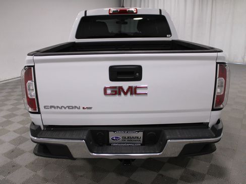Used 2018 GMC Canyon 2WD Crew Cab w/ Convenience Package image 26