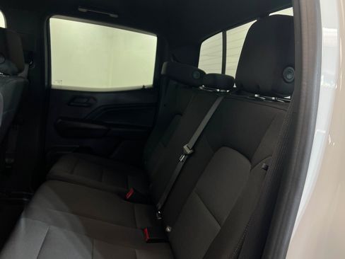 Used 2023 Chevrolet Colorado Trail Boss w/ Technology Package AWD/4WD image 22