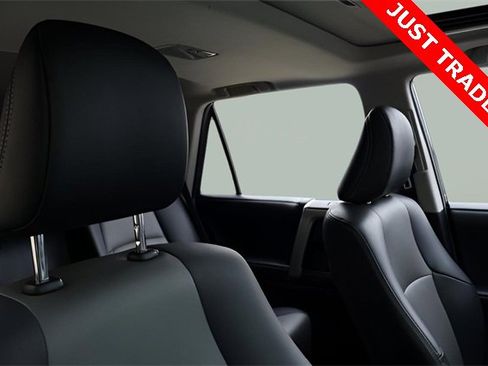 Used 2019 Toyota 4Runner SR5 Premium image 20