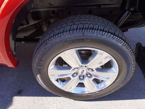 Used 2019 Ford F150 Platinum w/ Max Trailer Tow Package image 13