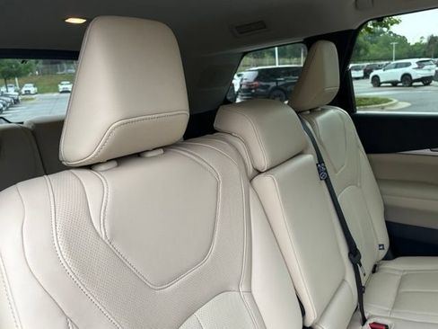Used 2023 INFINITI QX60 Luxe w/ Cargo Package AWD/4WD image 34