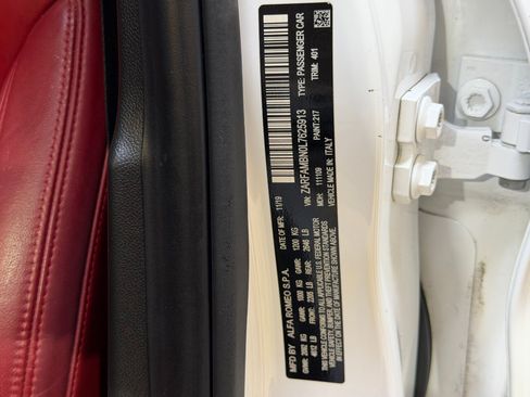 Used 2020 Alfa Romeo Giulia Ti Sport image 50