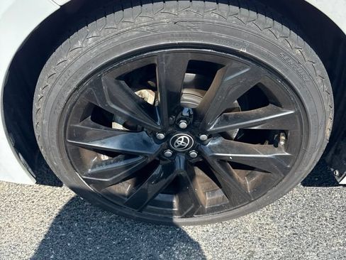 Used 2021 Toyota Corolla SE w/ Carpet Mat Package (TMS) FWD image 5