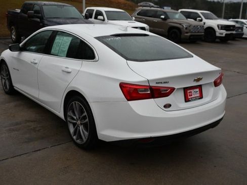 Used 2023 Chevrolet Malibu LT image 3