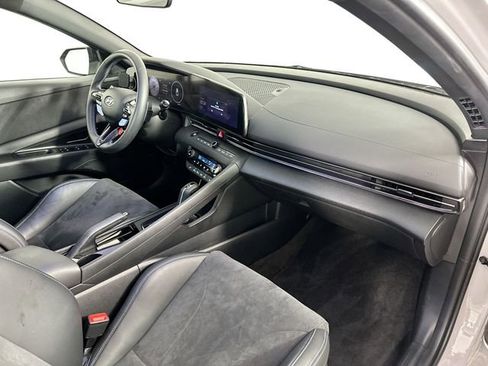 Used 2022 Hyundai Elantra N FWD image 32