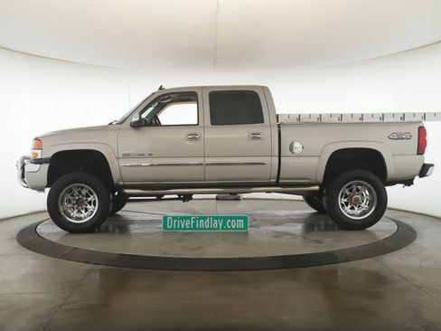 Used 2006 GMC Sierra 2500 SLT w/ Heavy-Duty Power Package image 9