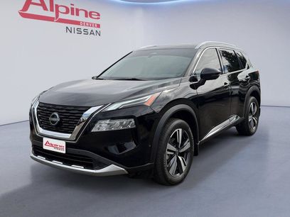 Used 2025 Nissan Pathfinder SV