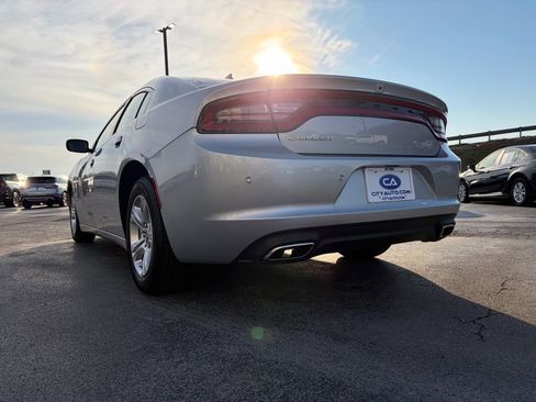 Used 2023 Dodge Charger SXT image 5