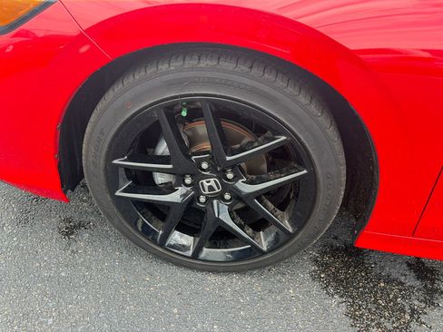 Used 2025 Honda Civic Sport image 12