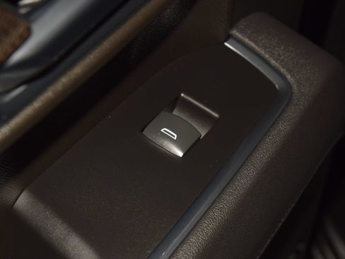 Used 2025 Chevrolet Silverado 1500 RST w/ Protection Package AWD/4WD image 46