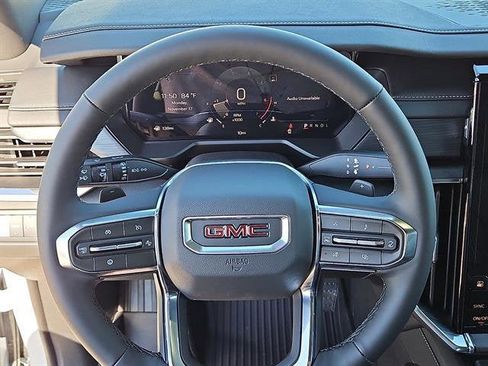 New 2026 GMC Acadia Elevation image 15