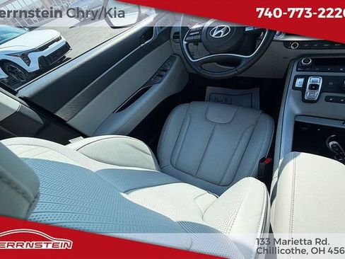 Used 2024 Hyundai Palisade SEL AWD/4WD image 12