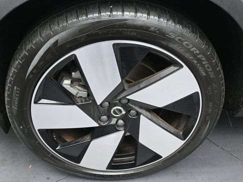 Used 2023 Volvo XC40 Recharge Ultimate w/ Protection Package Premier AWD/4WD image 46