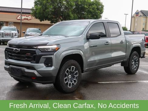 Used 2025 Chevrolet Colorado Z71 w/ Z71 Convenience Package 2 AWD/4WD image 6