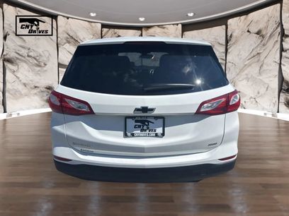 Used 2021 Chevrolet Equinox LS w/ LS Convenience Package