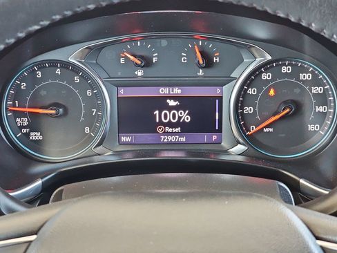 Used 2022 Chevrolet Equinox LT FWD image 24