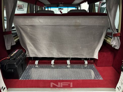 Used 1986 Chevrolet G20 image 46