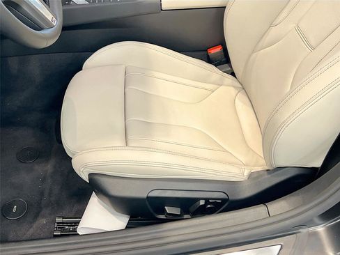 New 2026 BMW Z4 M40i w/ Shadowloine Package RWD image 17
