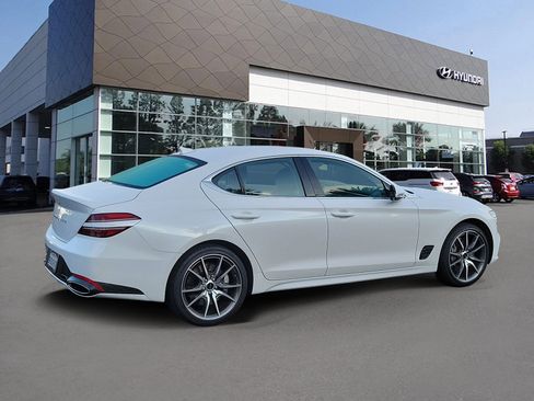 Used 2026 Genesis G70 2.5T RWD image 2