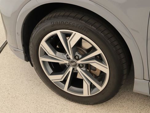 Certified 2023 Audi Q4 e-tron Prestige w/ Black Optic Package image 33