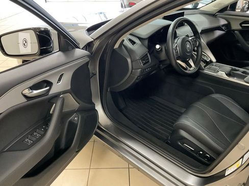 Certified 2025 Acura TLX Technology Package image 10