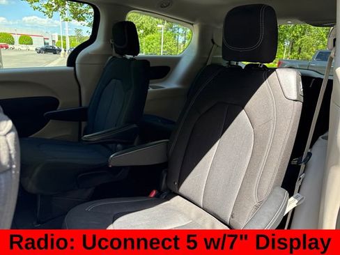 Used 2023 Chrysler Voyager LX FWD image 21
