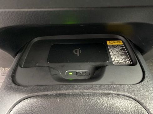 Certified 2024 Toyota Corolla SE image 10