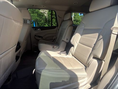 Used 2020 GMC Yukon Denali w/ Denali Premium Package AWD/4WD image 20