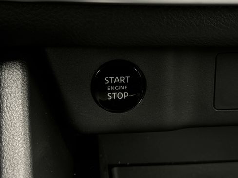 Used 2026 Nissan Rogue S image 19