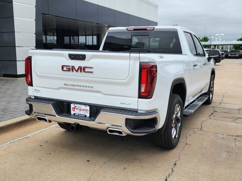 New 2026 GMC Sierra 1500 SLT w/ SLT Premium Plus Package AWD/4WD image 4