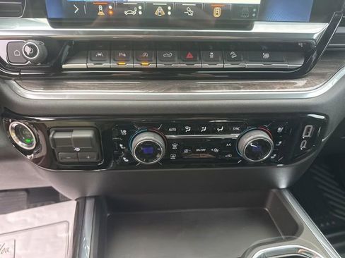 New 2026 Chevrolet Silverado 1500 LTZ w/ Z71 Off-Road Package AWD/4WD image 25