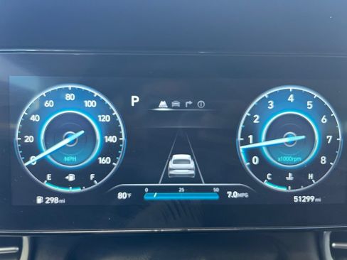 Used 2024 Hyundai Elantra SEL FWD image 15