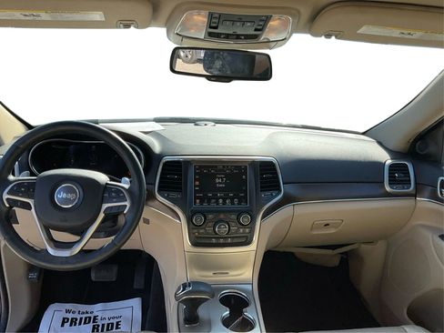 Used 2015 Jeep Grand Cherokee Limited w/ Luxury Group II image 22