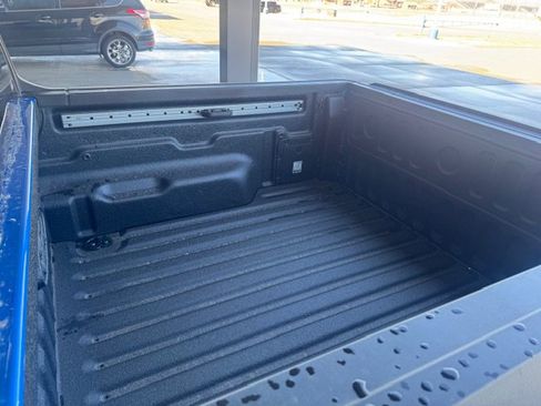 New 2026 Ford Maverick Lariat w/ Black Appearance Package image 5