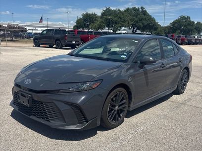 Used 2025 Toyota Camry SE