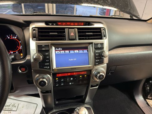 Used 2013 Toyota 4Runner Limited AWD/4WD image 18