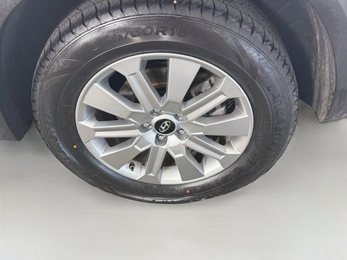 Used 2025 Hyundai Palisade SEL FWD image 11