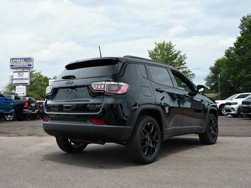New 2026 Jeep Compass Latitude AWD/4WD image 6